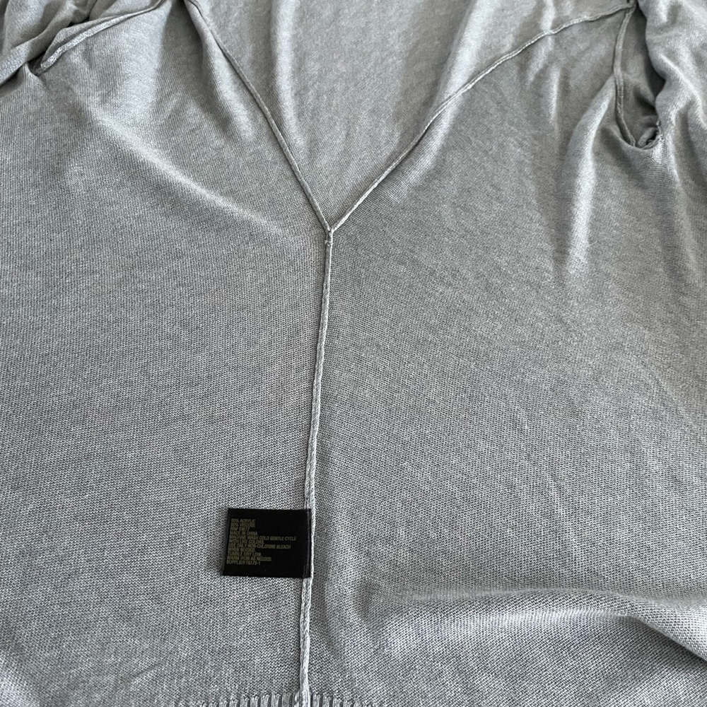 NWOT GRAY OPEN KNIT CARDIGAN - Picture 2 of 9